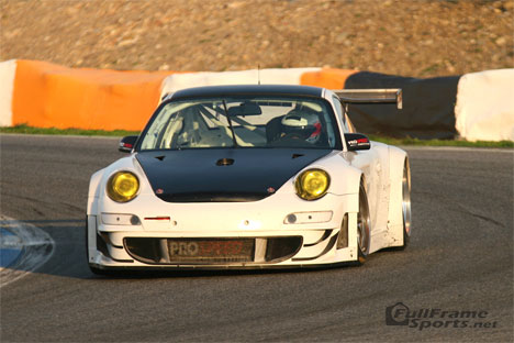 ProSpeed's Porsche 997 GT3 RSR (GT2) kørt af Emanuel Collard.
(Foto: www.FullFrameSports.net)